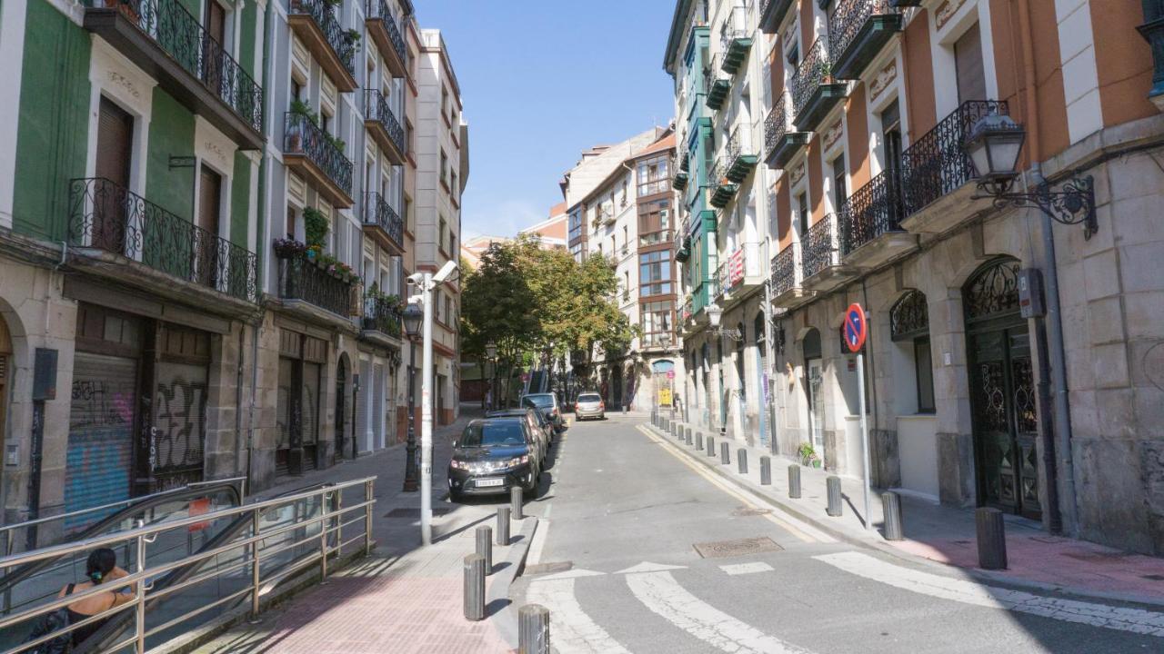 Bonito Y Espacioso Piso En Bilbao. Centro Екстериор снимка